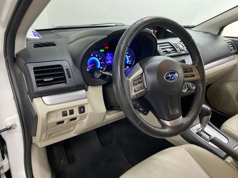 Used 2014 Subaru Crosstrek Touring image 2