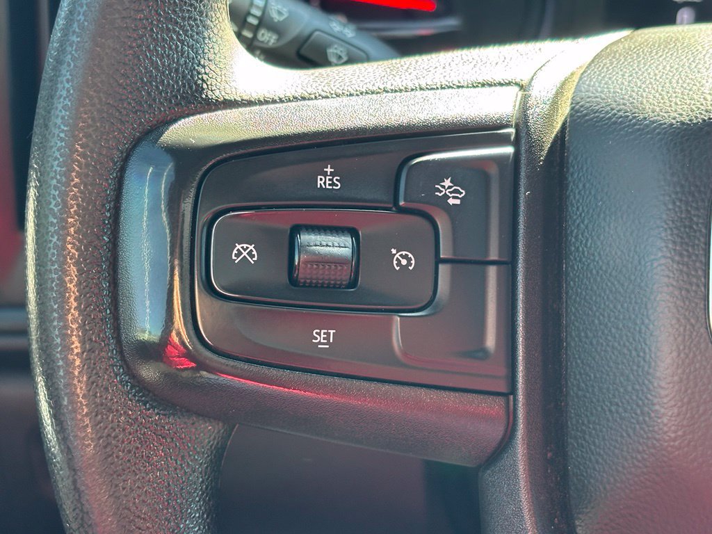 Used 2025 GMC Sierra 3500 Pro AWD/4WD image 24