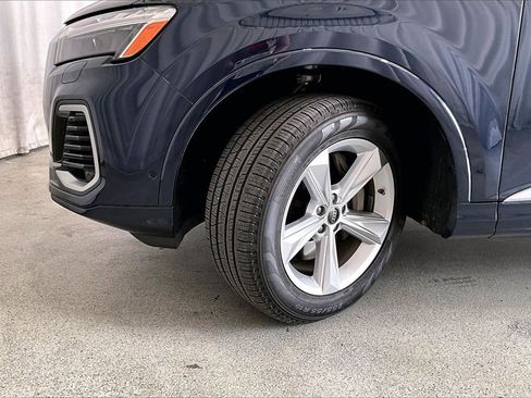 Used 2025 Audi Q7 3.0T Premium image 20