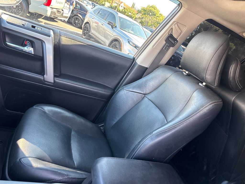 Used 2022 Toyota 4Runner Limited RWD image 18