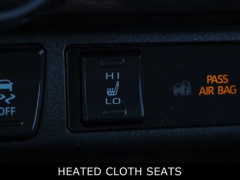 Used 2023 Toyota RAV4 XLE image 21