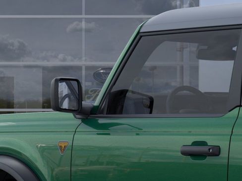 New 2025 Ford Bronco Badlands image 22