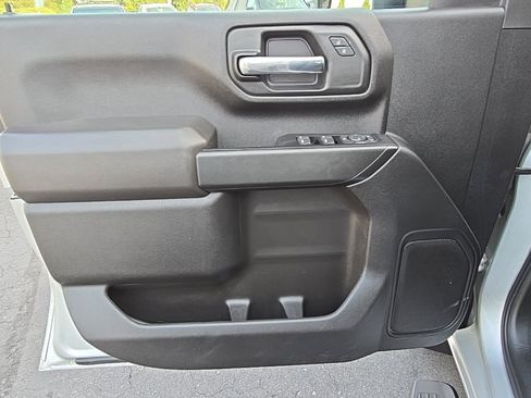 Used 2022 GMC Sierra 3500 Pro w/ Convenience Package image 19