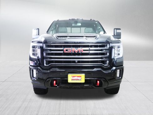 Certified 2022 GMC Sierra 2500 AT4 w/ AT4 Preferred Package AWD/4WD image 2