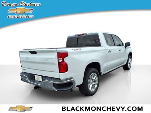 Used 2019 Chevrolet Silverado 1500 LTZ w/ LTZ Premium Package AWD/4WD image 3