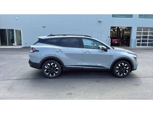 Used 2023 Kia Sportage X-Line w/ X-Line Premium Package AWD/4WD image 8