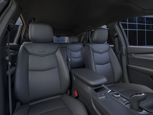 New 2026 Cadillac XT5 Luxury image 16