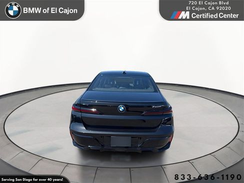 New 2026 BMW 750e xDrive image 6