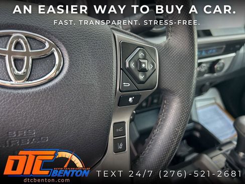 Used 2022 Toyota Tacoma SR5 w/ Technology Package RWD image 18