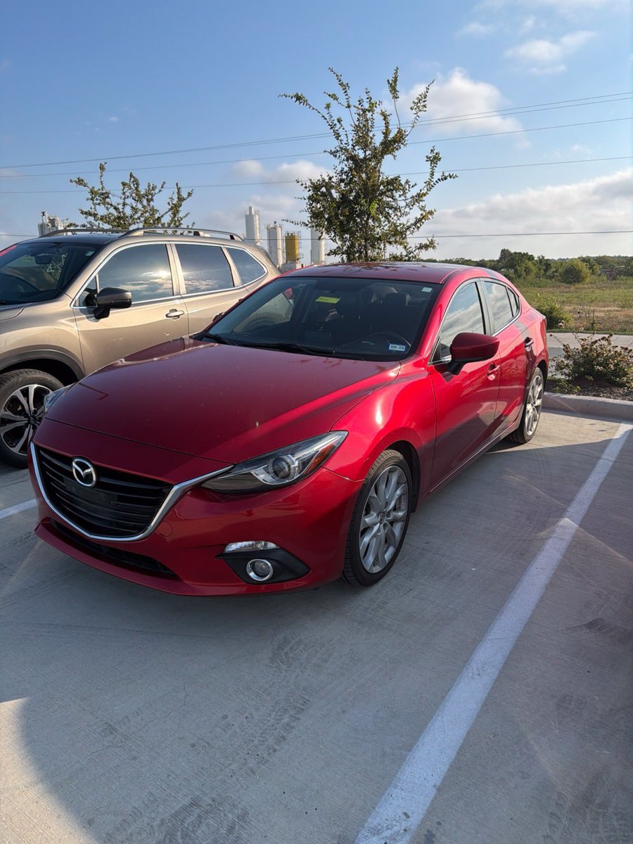Used 2014 MAZDA MAZDA3 s Touring FWD image 1