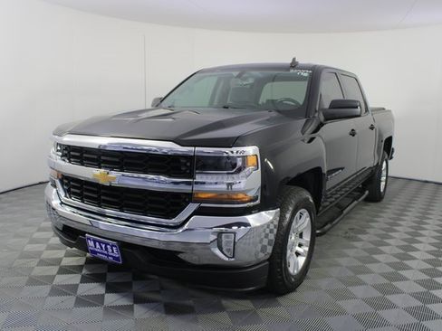 Used 2017 Chevrolet Silverado 1500 LT w/ All Star Edition image 21