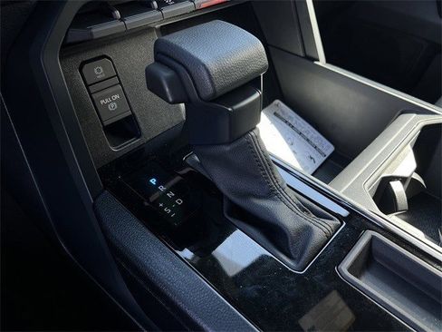 New 2026 Toyota Tundra SR image 16