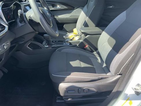 Certified 2023 Chevrolet TrailBlazer LT FWD image 22
