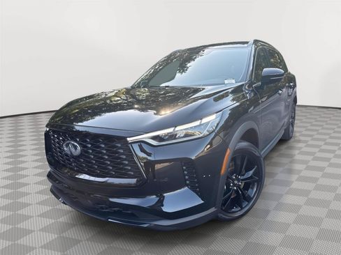 Used 2025 INFINITI QX60 Luxe w/ Black Edition FWD image 2