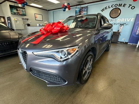 Used 2018 Alfa Romeo Stelvio Sport w/ Quick Order Package 22J Sport image 7