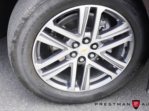 Used 2022 Chevrolet Traverse High Country AWD/4WD image 15