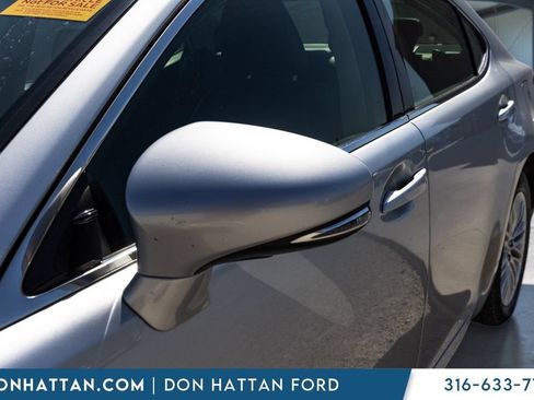 Used 2013 Lexus ES 350 w/ Luxury Pkg FWD image 31