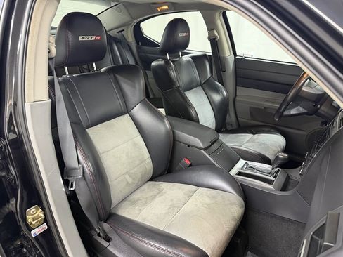 Used 2006 Dodge Charger SRT8 w/ SRT Option Group III RWD image 23