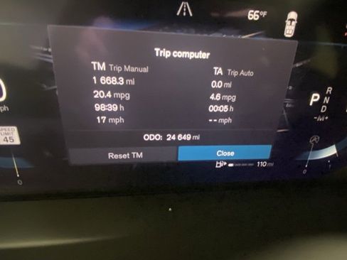 Certified 2023 Volvo XC90 B5 Core w/ Protection Package Premier image 17