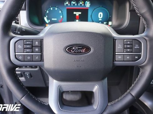 Used 2025 Ford F150 Lariat image 22