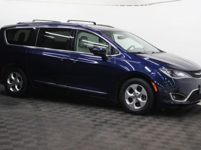 Used 2017 Chrysler Pacifica Touring-L Plus