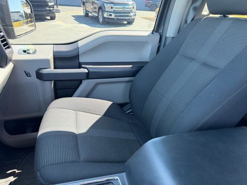 Used 2017 Ford F150 XL w/ Equipment Group 101A Mid image 10