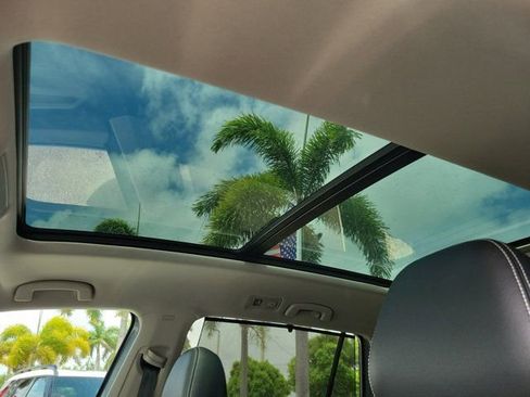 Used 2022 Volkswagen Atlas SE image 17