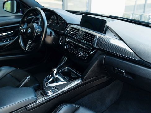 Used 2018 BMW M3 CS RWD image 15