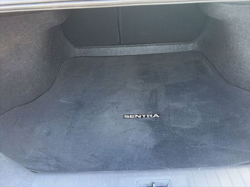 Used 2024 Nissan Sentra S FWD image 17