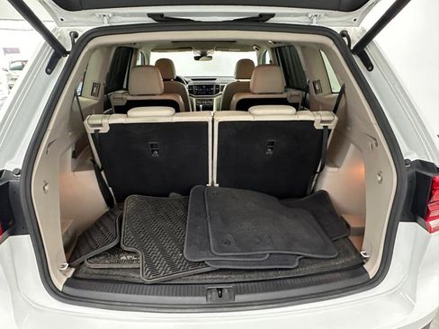 Used 2019 Volkswagen Atlas SE w/ Panoramic Sunroof Package image 43