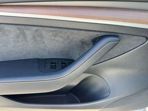 Used 2023 Tesla Model 3 Performance image 12