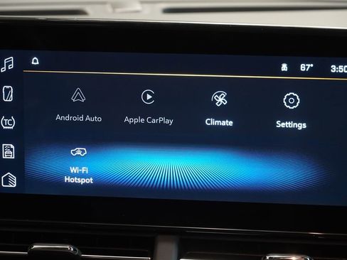 Used 2024 Chevrolet Trax RS w/ Driver Confidence Package image 19