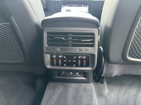Certified 2025 Audi Q7 3.0T Premium Plus w/ Premium Plus Package image 26