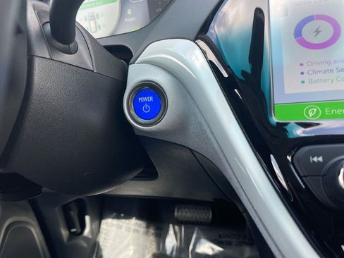 Used 2020 Chevrolet Bolt LT image 20