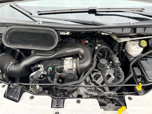 Used 2023 Ford Transit 350 XLT image 27