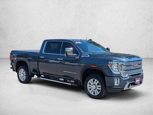 Used 2020 GMC Sierra 2500 Denali w/ Denali Ultimate Package AWD/4WD image 3