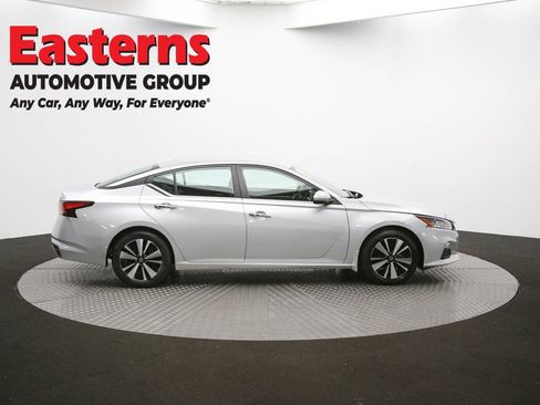 Used 2022 Nissan Altima 2.5 SV image 44