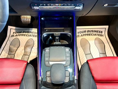 Used 2022 Mercedes-Benz GLA 35 AMG 4MATIC image 22