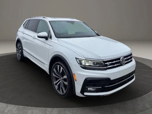 Used 2020 Volkswagen Tiguan SEL Premium R-Line w/ 3rd Row Seat Package AWD/4WD image 1