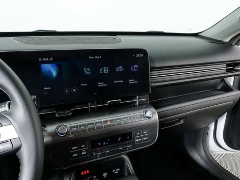 Used 2024 Hyundai Kona SEL FWD image 12