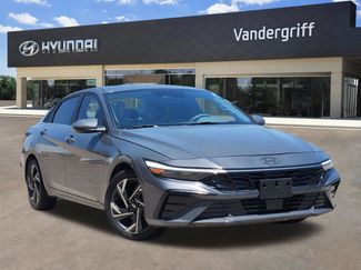 Used 2024 Hyundai Elantra SEL w/ Convenience Package FWD video 1