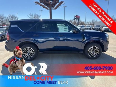 New 2025 Nissan Armada SL w/ Captain's Chari Seat Package RWD image 6