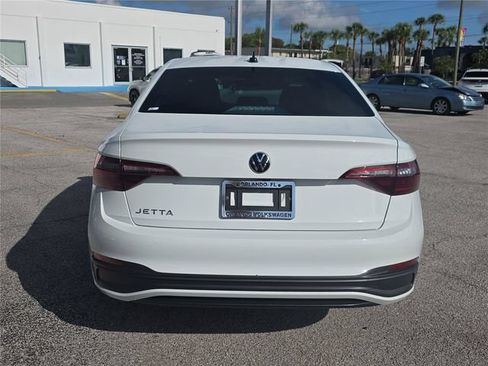 Used 2023 Volkswagen Jetta S FWD image 4