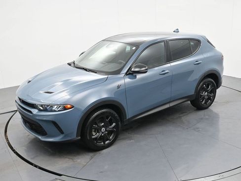 Used 2023 Dodge Hornet GT Plus w/ GT Blacktop Package image 17