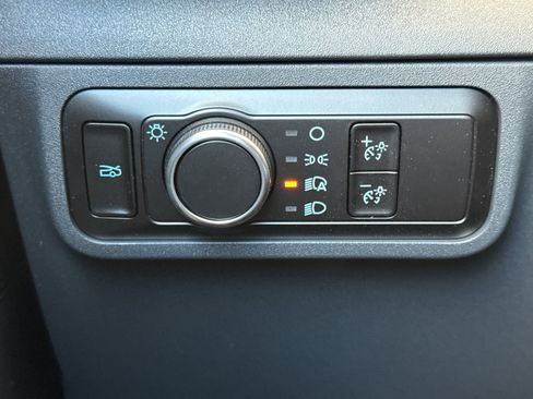 New 2025 Ford Mustang Coupe image 27