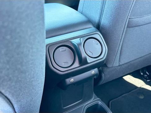 New 2026 Jeep Gladiator Sport AWD/4WD image 18