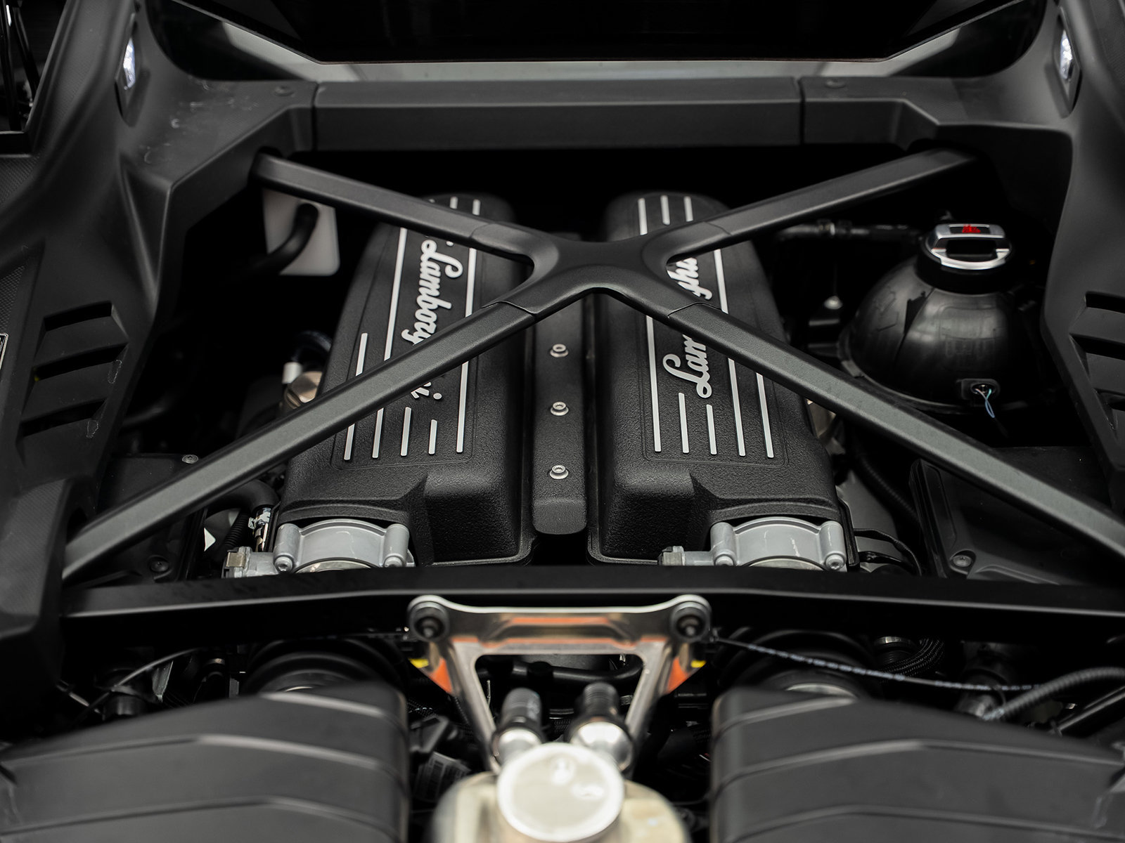 Used 2023 Lamborghini Huracan Tecnica RWD image 53