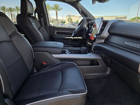 New 2025 RAM 2500 Laramie image 32