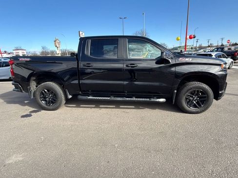 Used 2020 Chevrolet Silverado 1500 LT Trail Boss AWD/4WD image 8