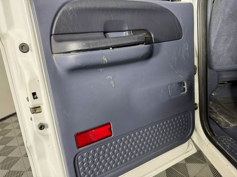 Used 2000 Ford F350 4x4 Crew Cab DRW Super Duty image 34